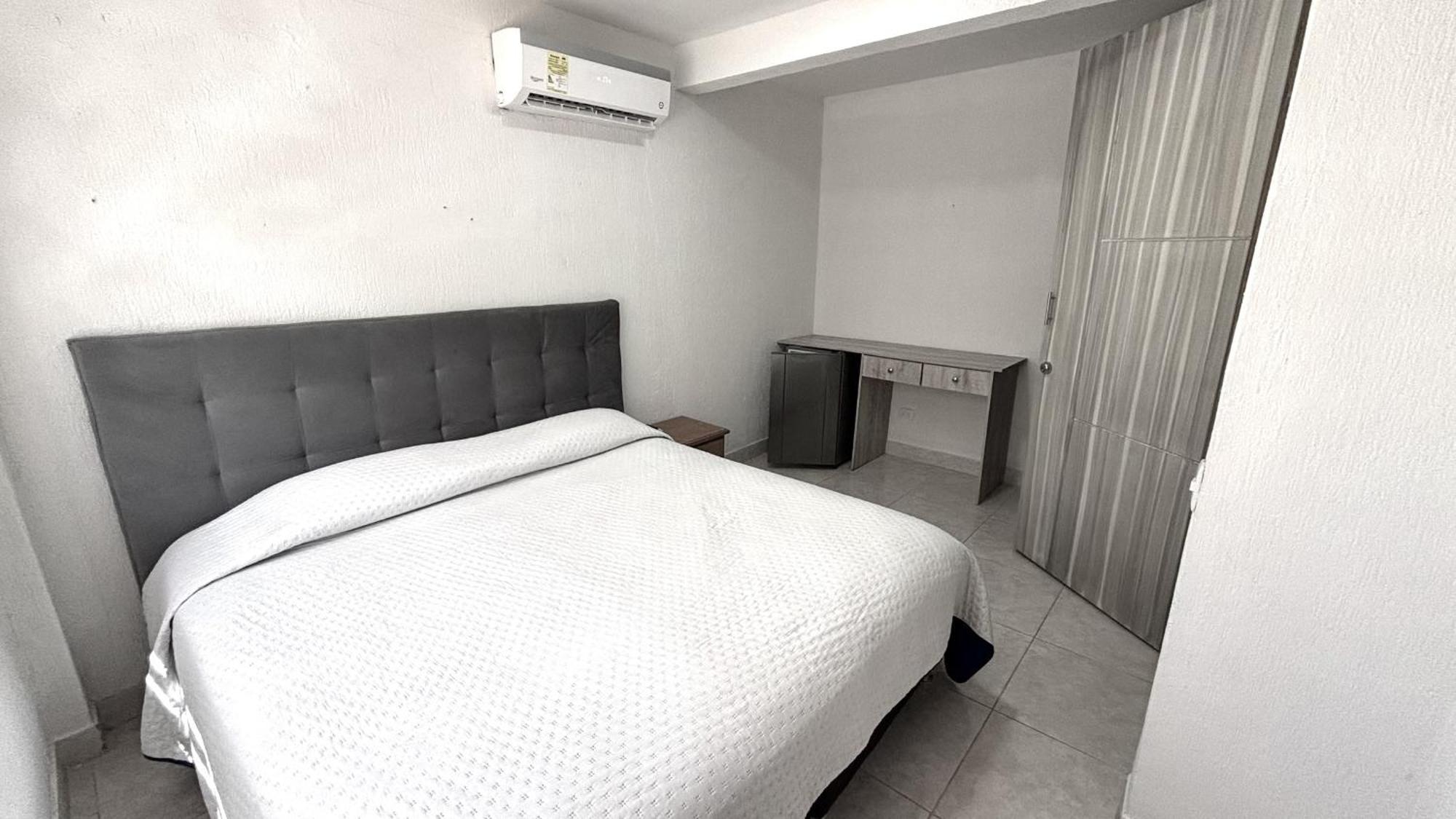 Hotel Mirador Del Sumapaz - Comfacundi メルガル エクステリア 写真