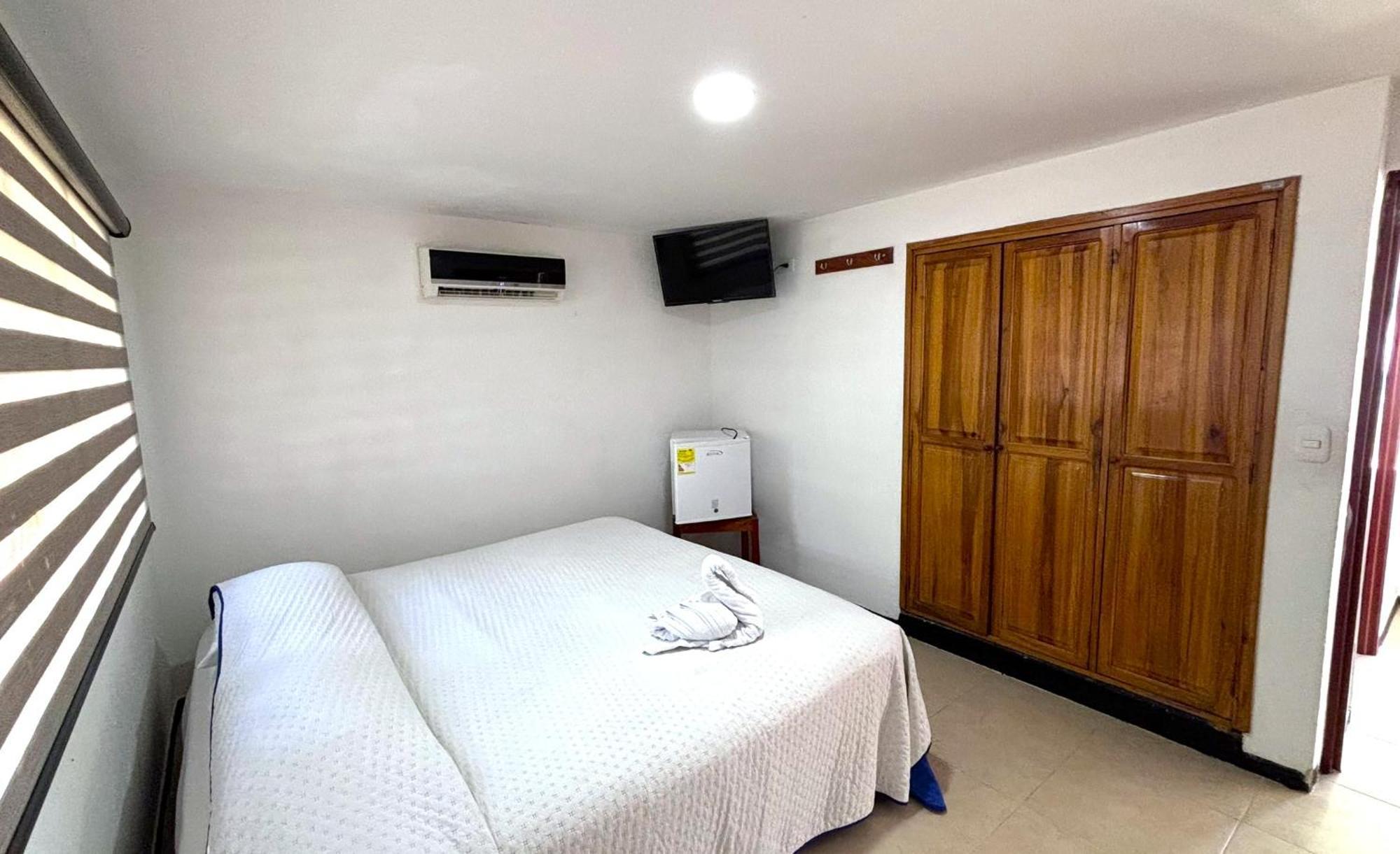 Hotel Mirador Del Sumapaz - Comfacundi メルガル エクステリア 写真